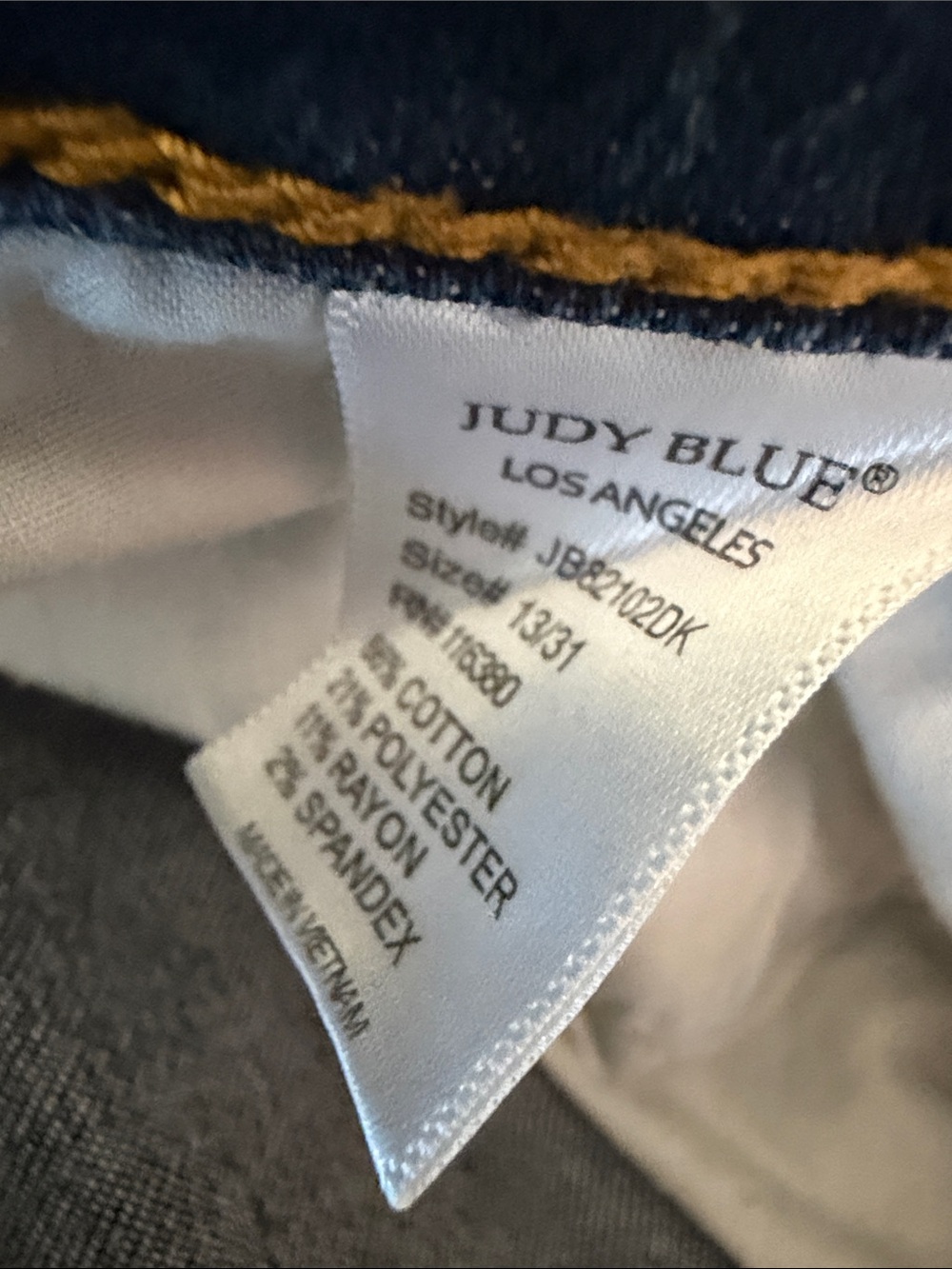 Judy Blue Dark Blue Skinny Jeans with Whiskered Fade - Picture 4 of 4